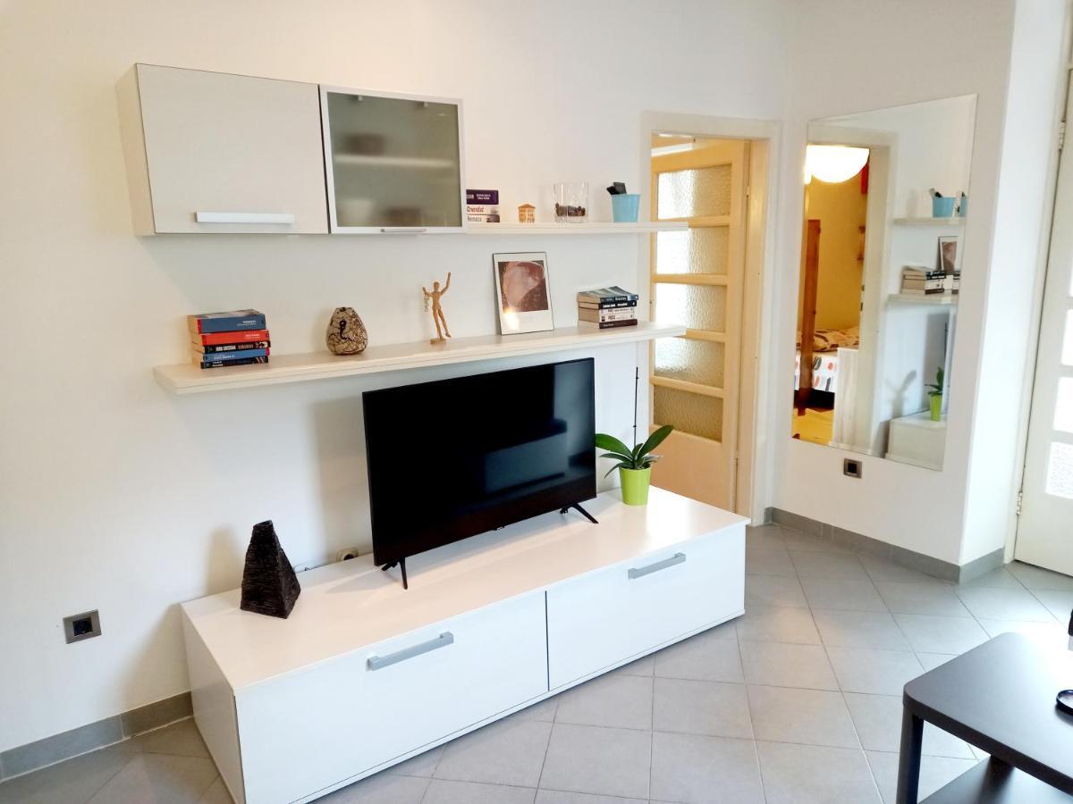 Apartment Punta Pula Eksteriør billede